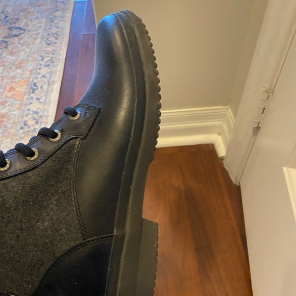 Ugg boots - Picture 6 of 11